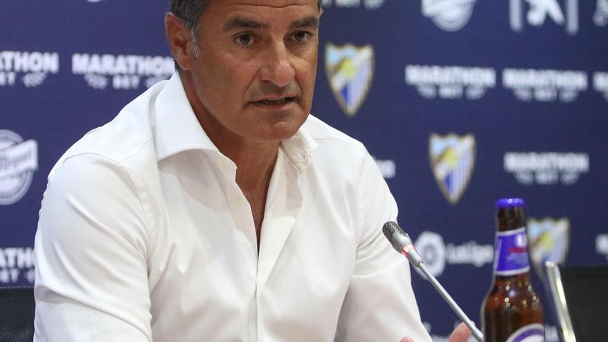 Míchel: &quot;Camacho es un jugador insustituible&quot;