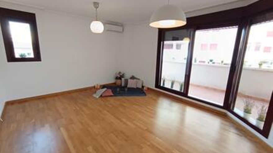 172.000 € Venta de piso en Molina Población (Molina de Segura) 90 m2, 3 habitaciones, 2 baños, 1.911 €/m2, 2 Planta...
