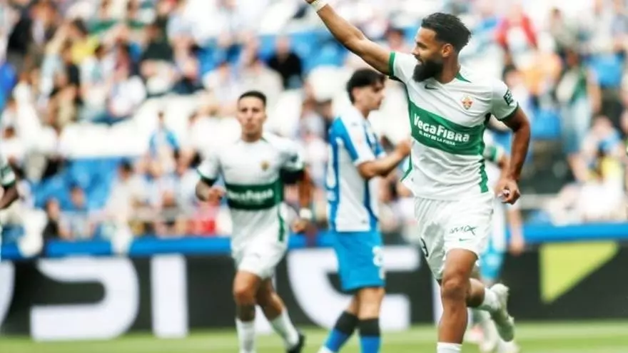 Resumen, goles y highlights del Deportivo 0-4 Elche de la jornada 42 de LaLiga Hypermotion