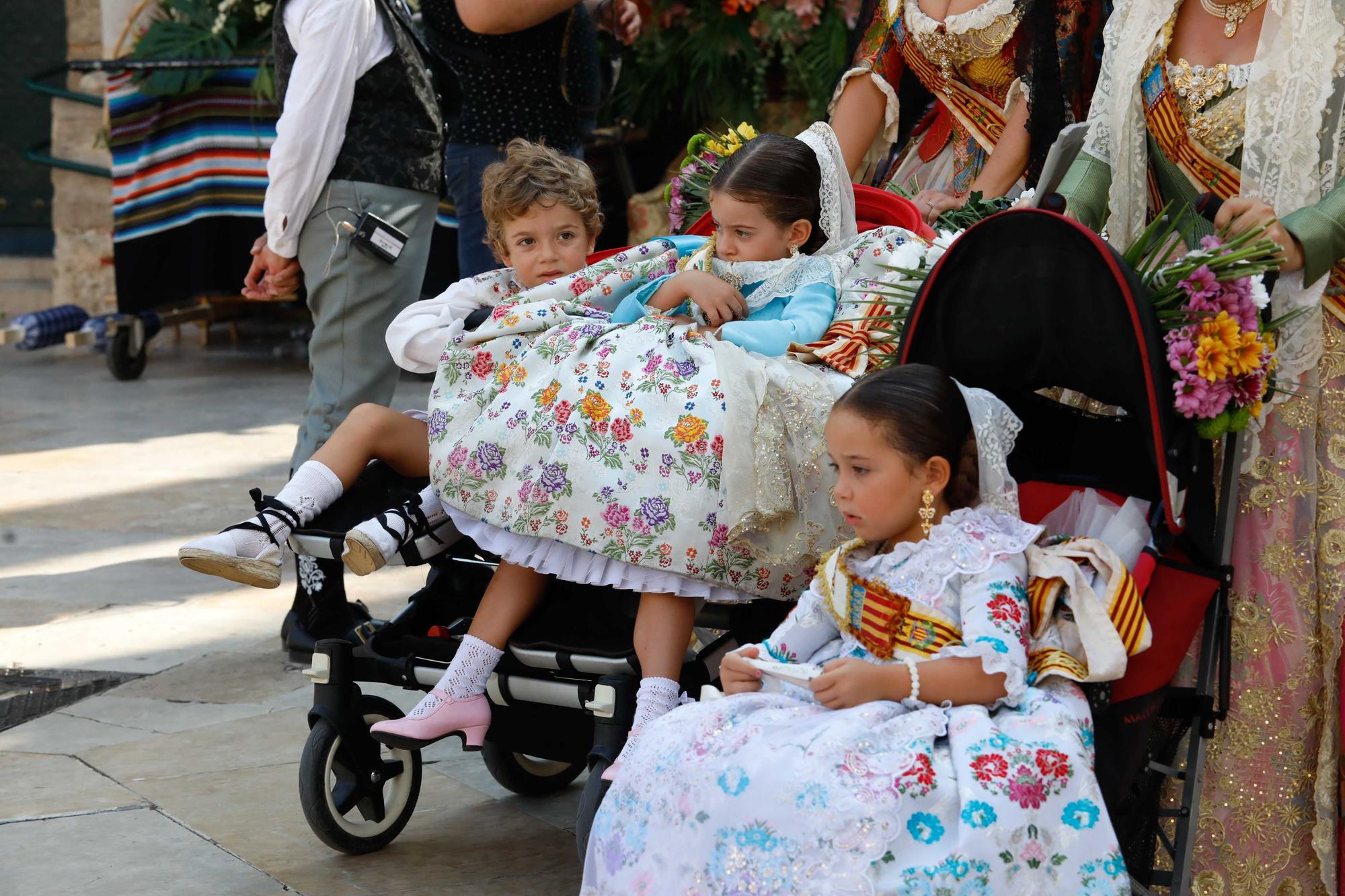 Búscate en el segundo día de Ofrenda por las calles del Mar y Avellanas (entre las 11.00 y 12.00 horas)