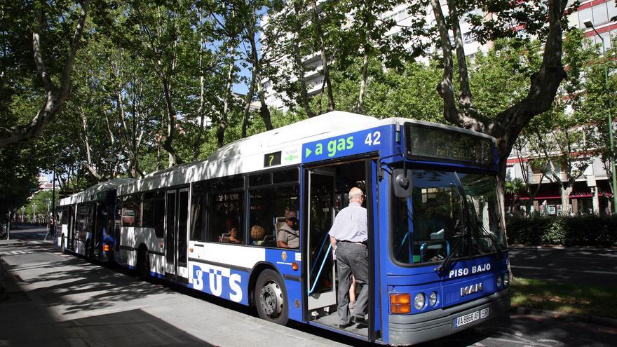 Los usuarios de autobús urbano crecen un 23,9% en mayo en Castilla y León
