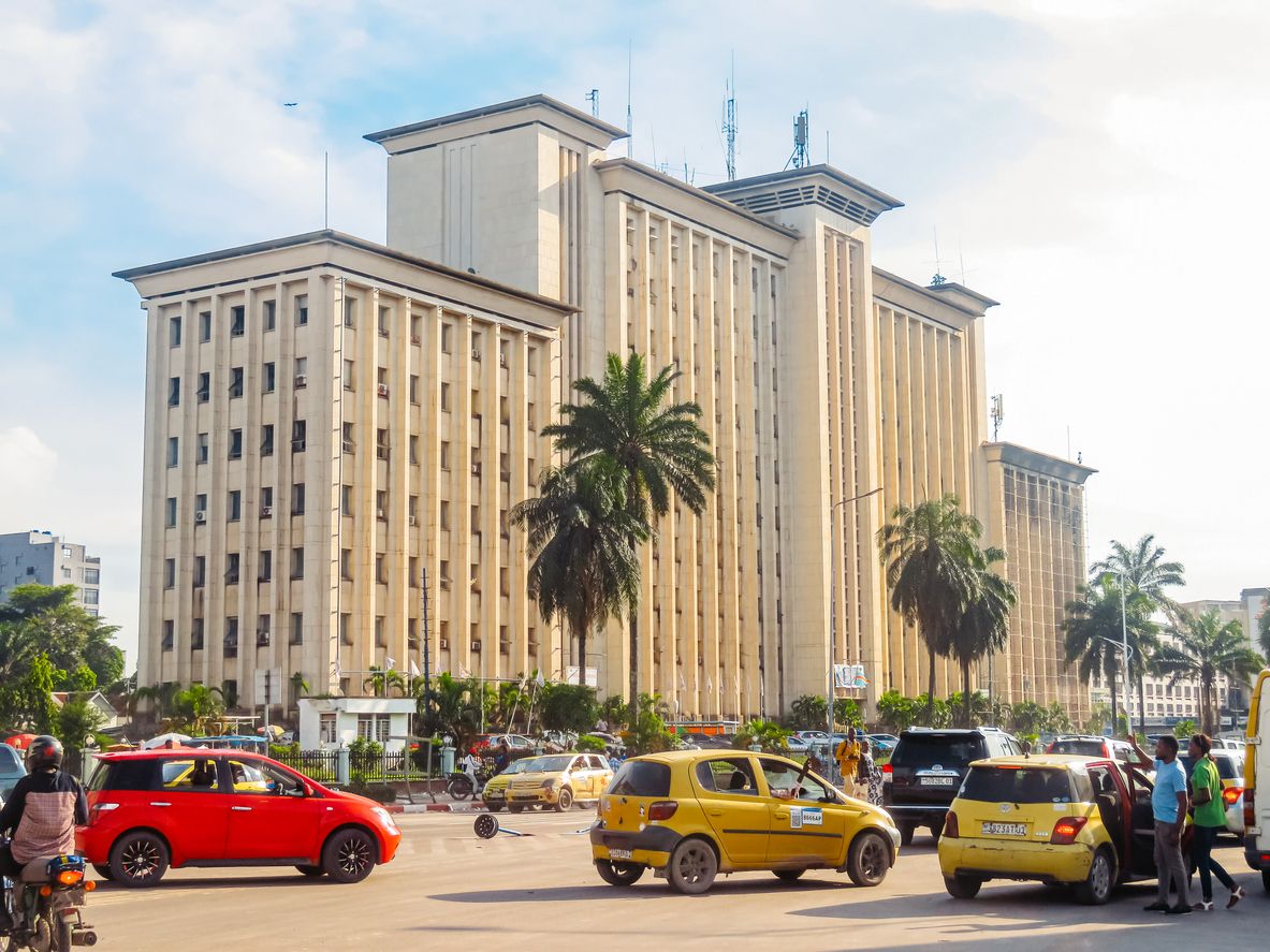 En República Democrática del Congo, modernidad, historia y naturaleza se dan la mano