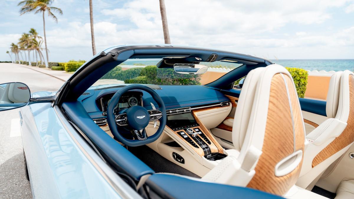 Aston Martin DB12 Volante Palm Beach Edition