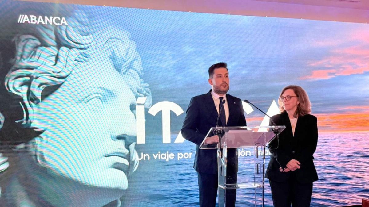 La muestra fue presentada por José Manuel Mourelo y Carlota Sánchez-Montaña Puga-