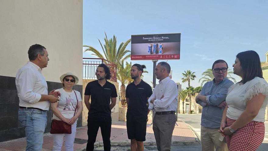 Abanilla instala una pantalla LED de doble cara para impulsar la visibilidad del comercio local