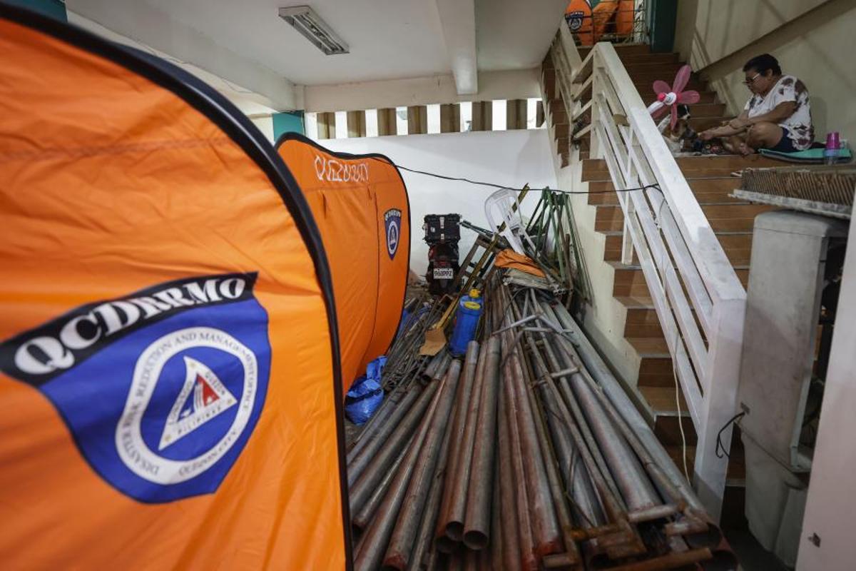 Filipinas evacúa a casi un millón de personas ante la llegada del supertifón Fung-wong.