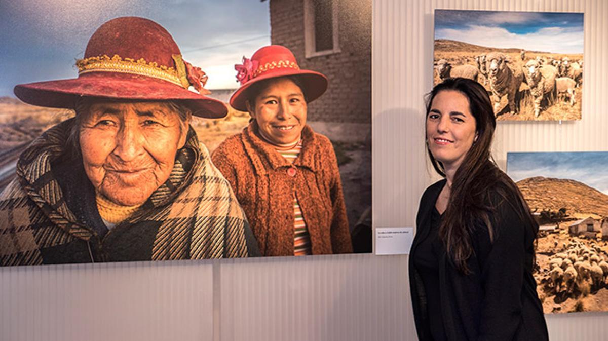 La filla de Mario Vargas Llosa, exposa les seves fotografies a The Travel Brand Experience