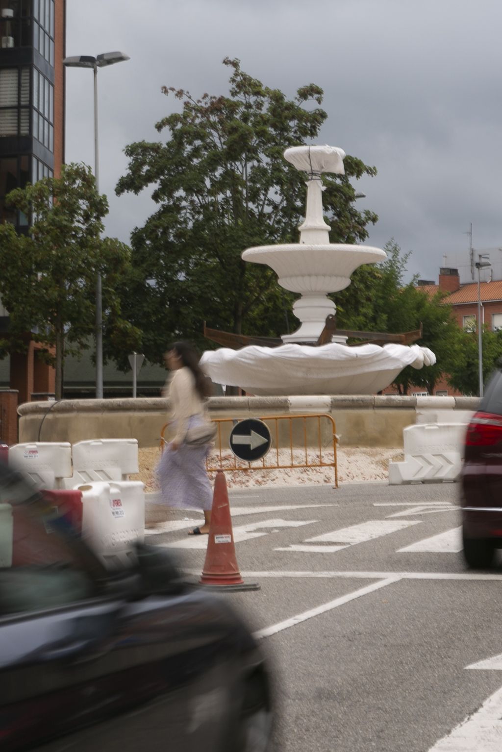 El viaje de la fuente de Pedro Menéndez a La Constitución