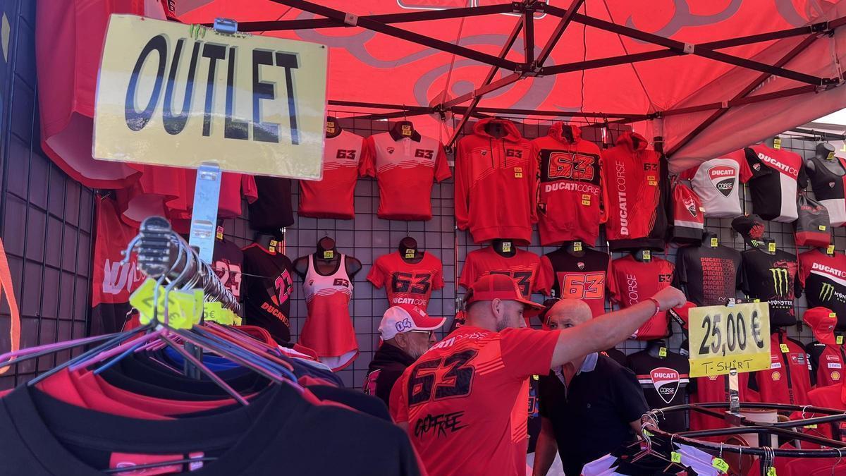 Misano se convirtió en un ‘outlet’ gigante en el que se vendían, a mitad de precio, los productos de Bagnaia