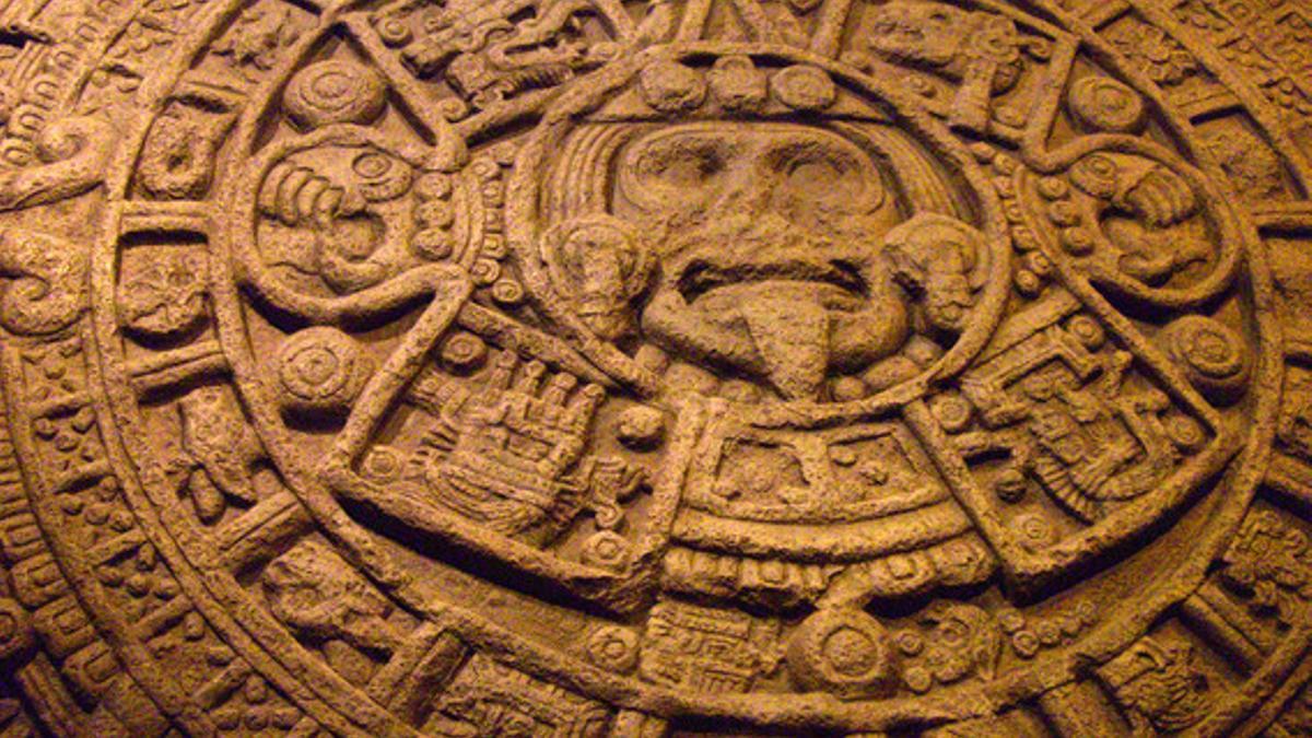 Una estela maya.