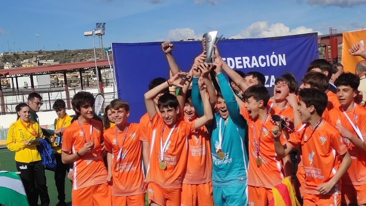 La selección masculina de la FHCV, campeona de España Sub-14.