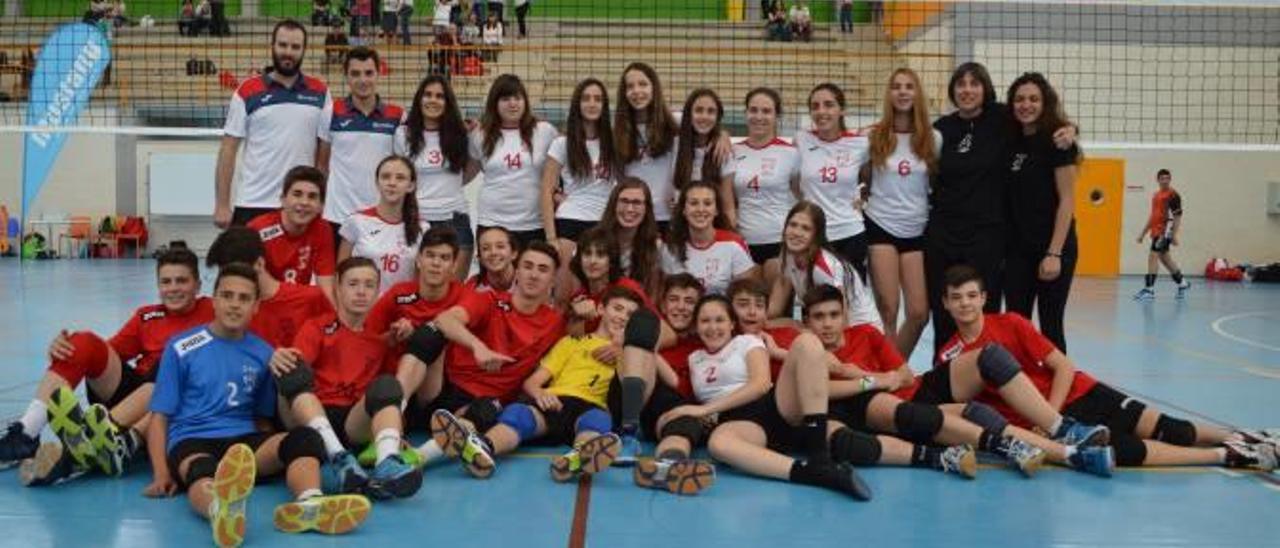 El cadete masculino del Xàtiva Voleibol queda subcampeón autonómico