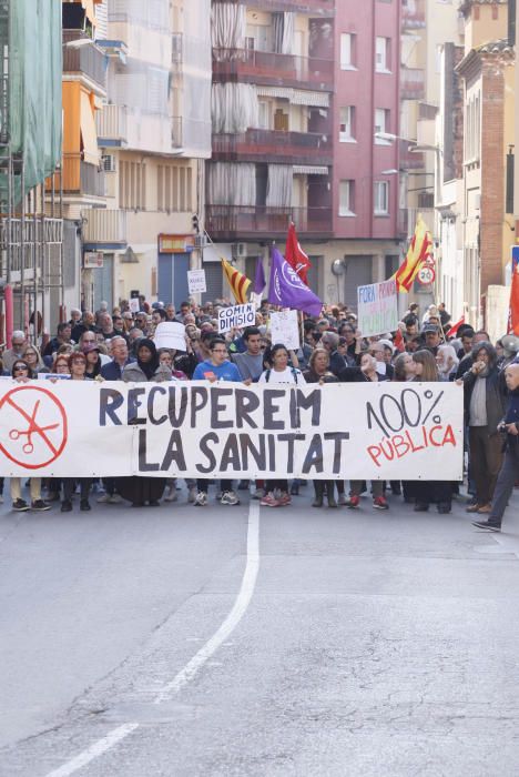 Manifestació a Blanes per demanar que "deixi de privatitzar-se" l''hospital