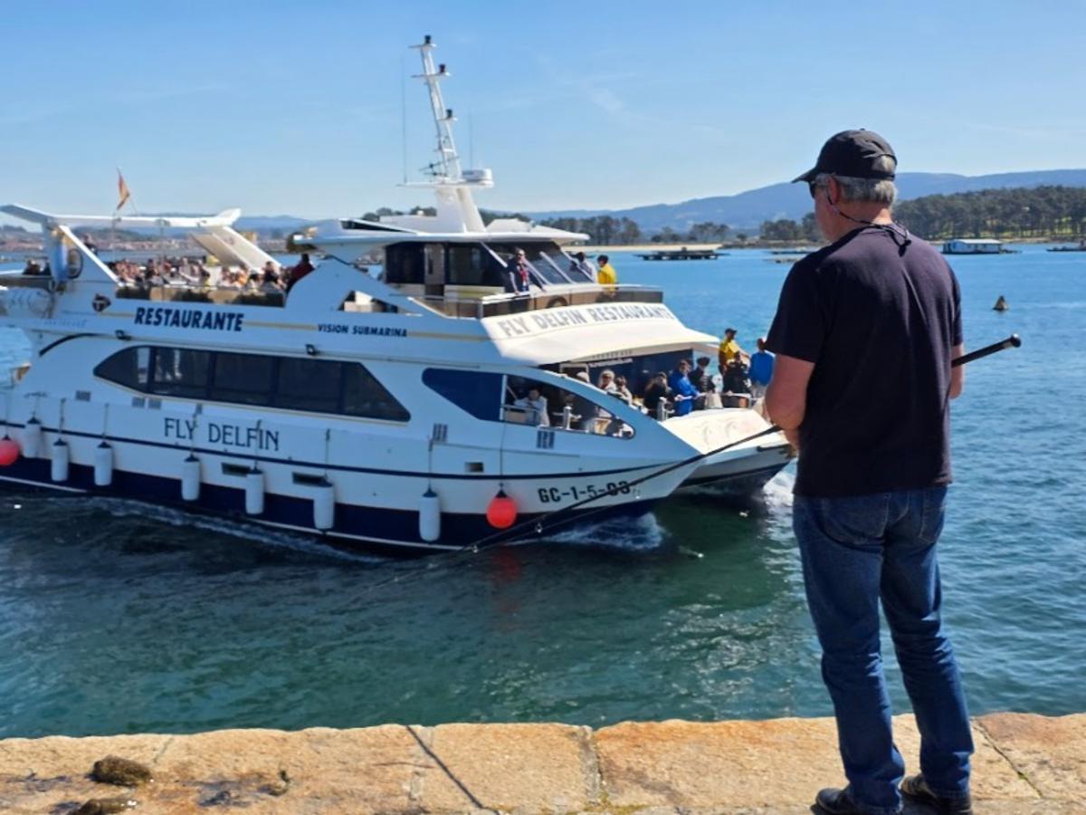 Los catamaranes de O Grove fueron uno de los grandes atractivos del Viernes Santo.