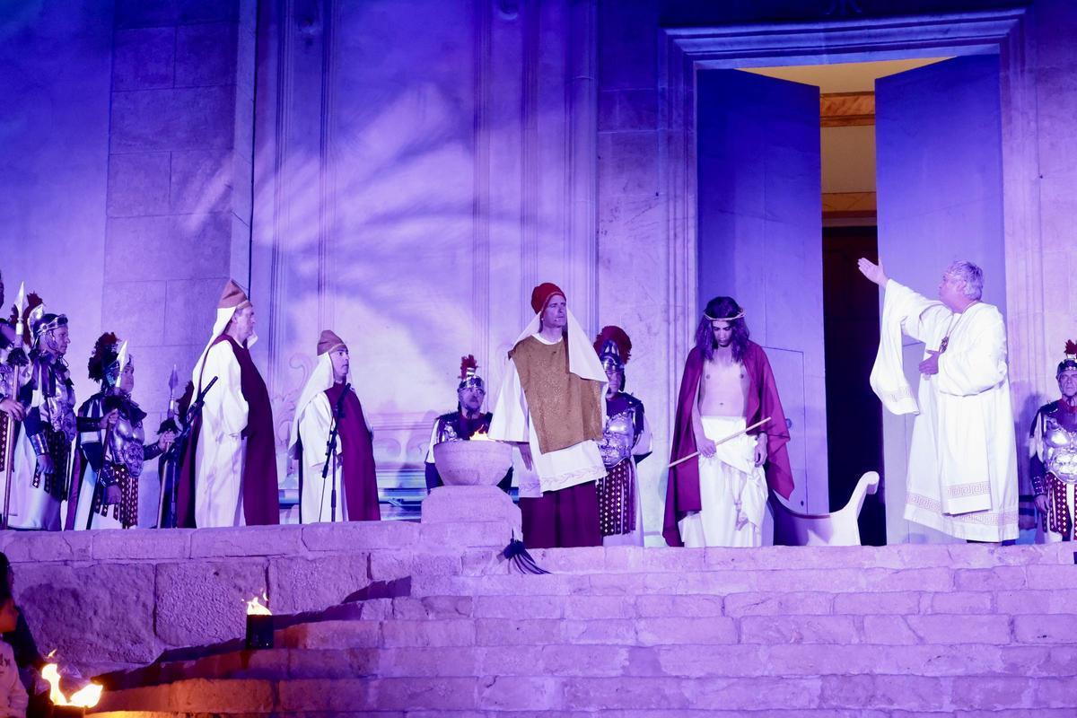Una de las escenas de 'La Passió' de La Nucia.