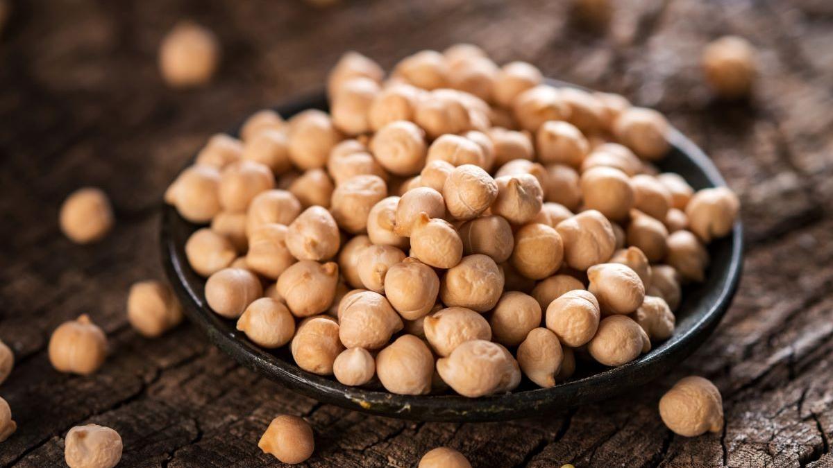 Aprende a preparar el snack más saludable hecho con garbanzos.