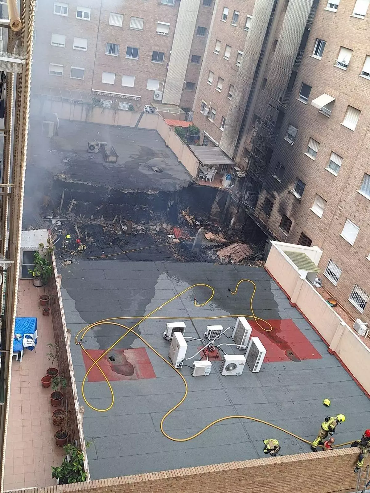 "Me vi rodeada de humo negro. Estoy viva gracias a mi hijo"