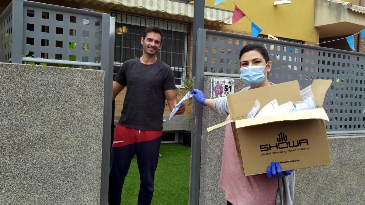 El Ayuntamiento de Santomera inicia el reparto domiciliario de 5.000 paquetes con material de protección