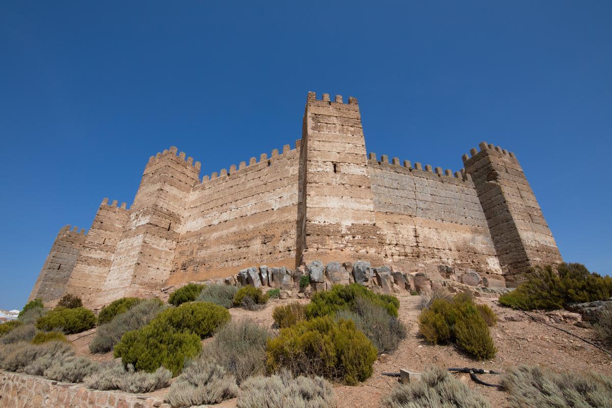 Uno de los rasgos más característicos del conjunto es su muralla