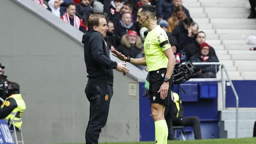 Arrasate: "No espero que nadie venga a solucionar esto"