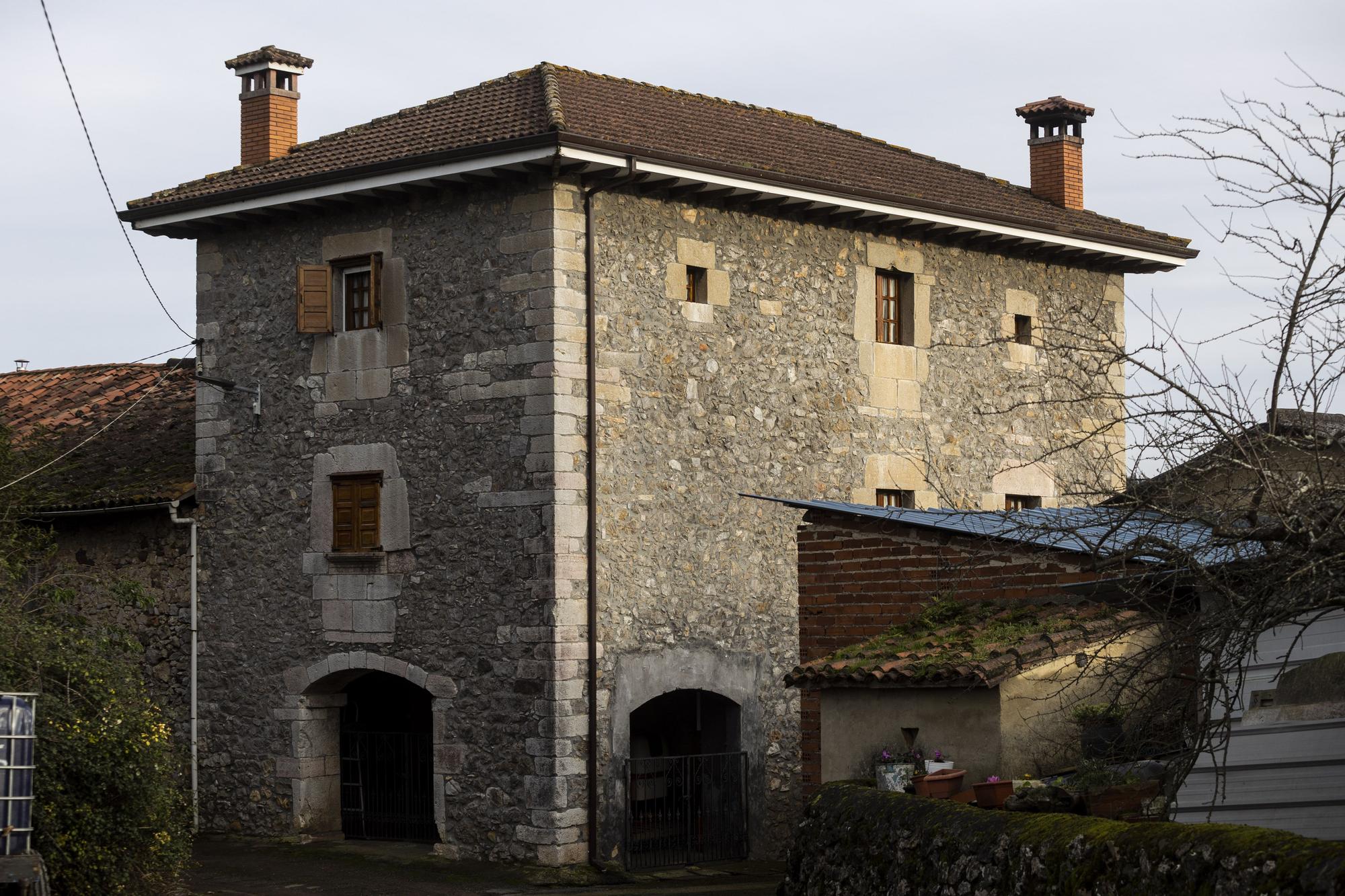 Asturianos en Las Regueras, un recorrido por el municipio