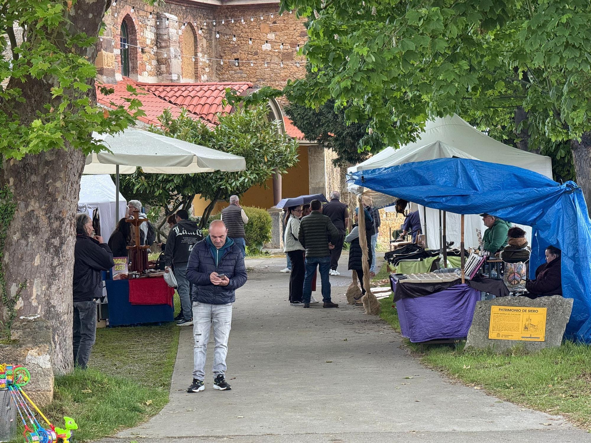 Santa Marina se llena de artesanía y oficios
