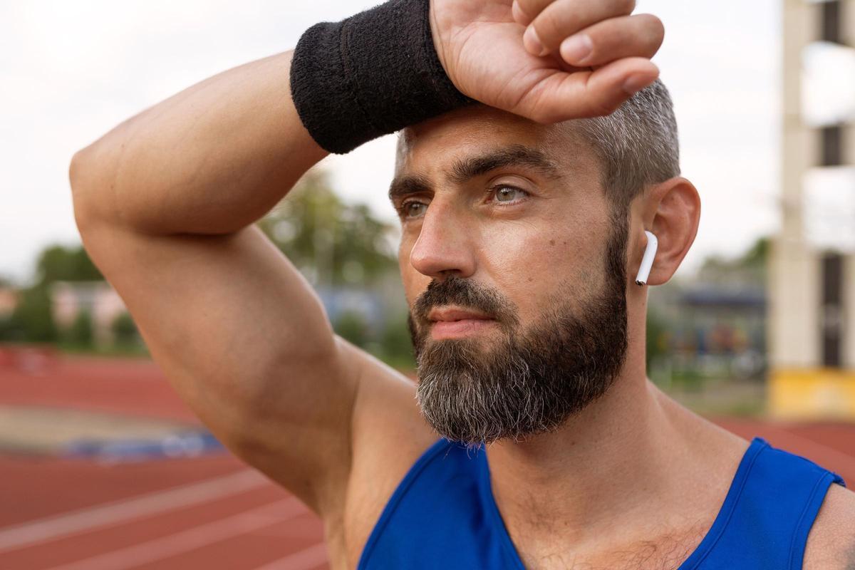 Amazon desploma el precio a 59 euros (antes 300) de los auriculares con función de traducción más cómodos y versátiles