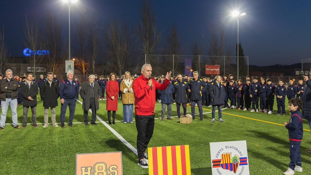 Hristo Stoichkov no se perdió el multitudinario acto