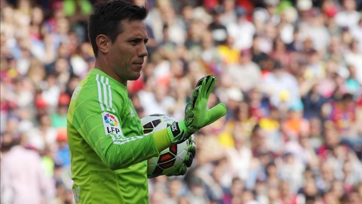 Diego Alves podría firmar