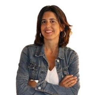 Elena Lázaro