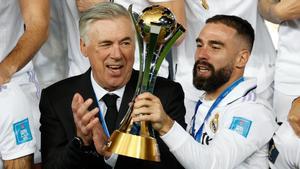 Ancelotti y Carvajal celebrando el Mundialito de 2023
