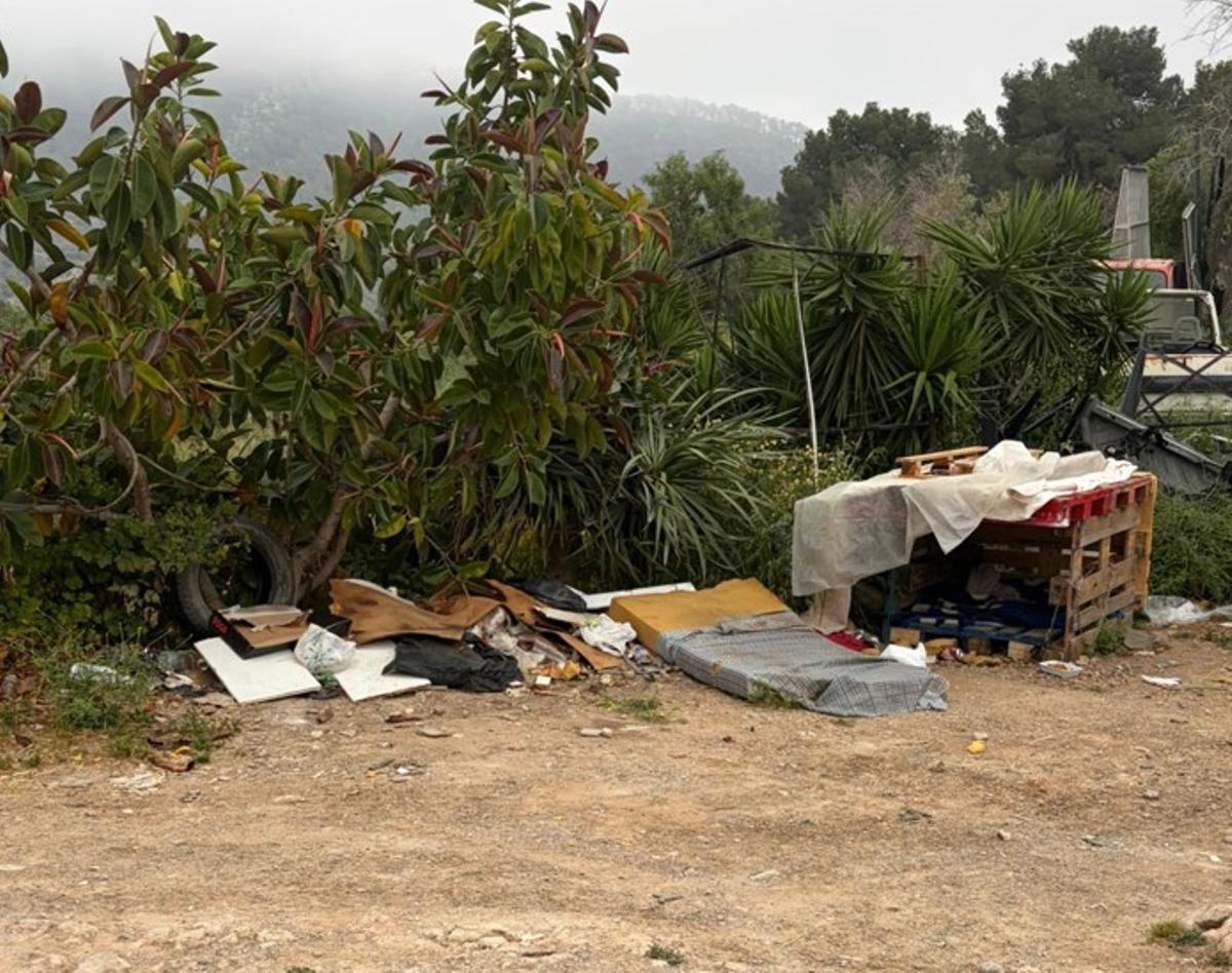 Así se ve el frente de la casa donde la joven estafada alquiló una habitación.
