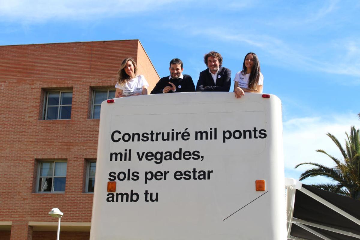 El autobús de la "llengua" de la conselleria ya ha zarpado.