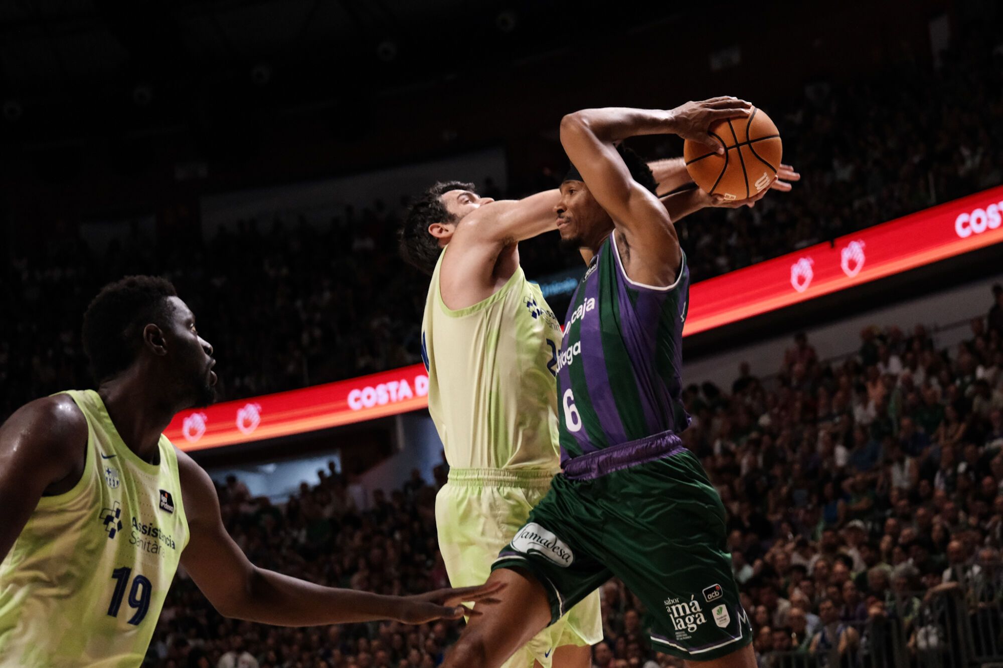 Tercer partido de los cuartos de final ACB I Unicaja - Málaga