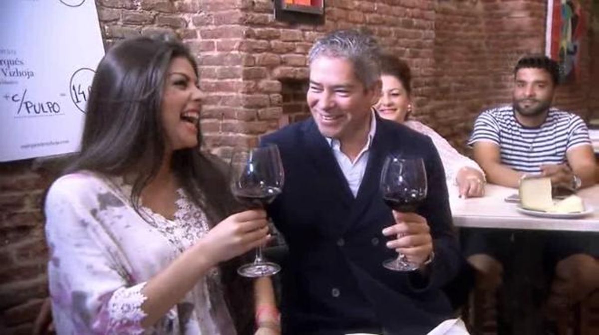 Tu i jo som tres. Per Ferran Monegal.