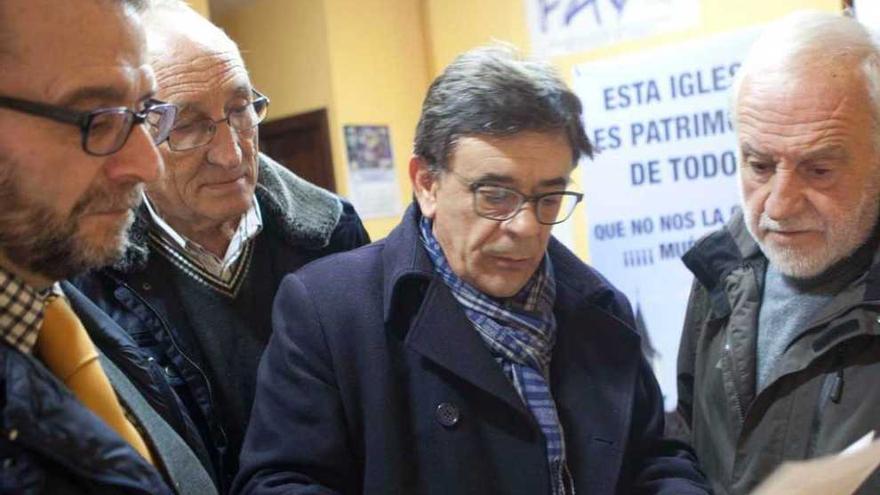 Firmas para salvar el templo, &quot;patrimonio de todos&quot;