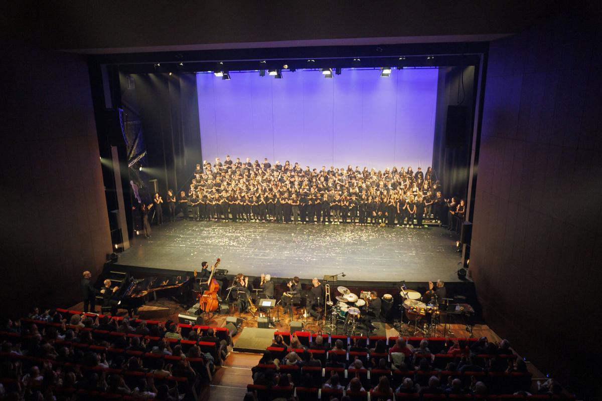 Busca't a les fotos del Fem Òpera al Kursaal
