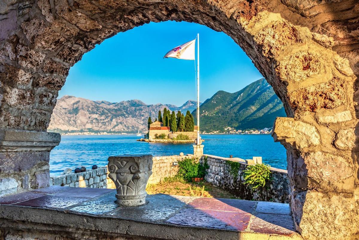 Vistas de la isla de San Jorge