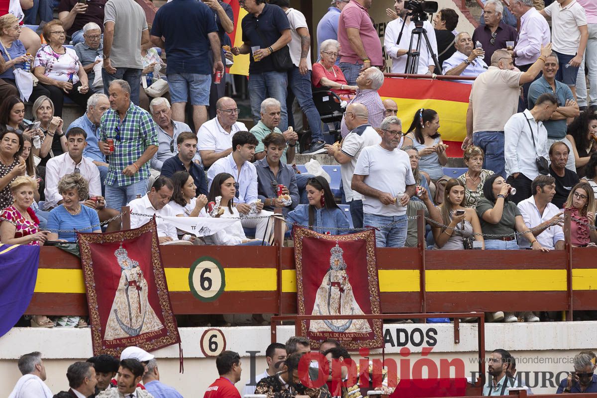 Tarde histórica en Abarán con la alternativa de José María Trigueros y el indulto de Tomás Rufo, junto a Castella salieron a hombros