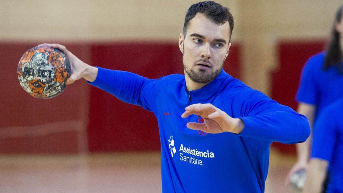 Mortensen regresa con el Barça un año después