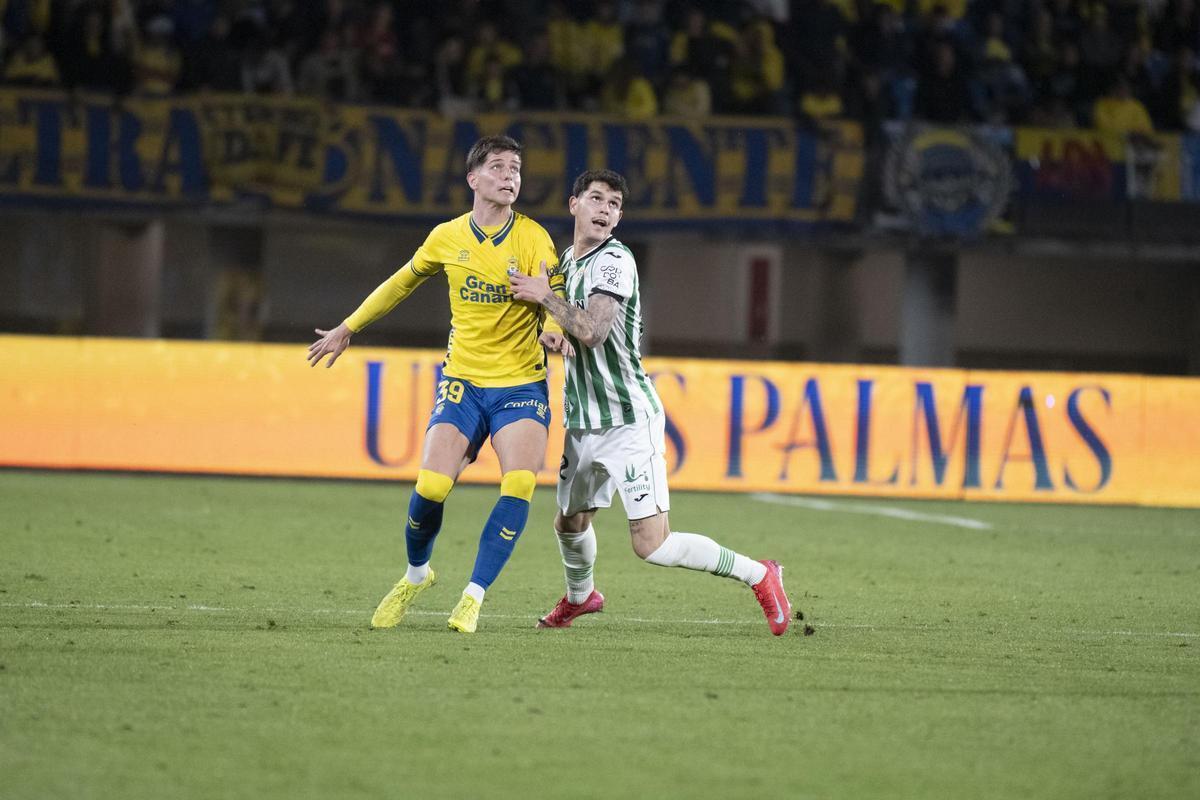Trilli, en el Gran Canaria, en el único partido jugado hasta ahora con la camiseta del Córdoba CF.