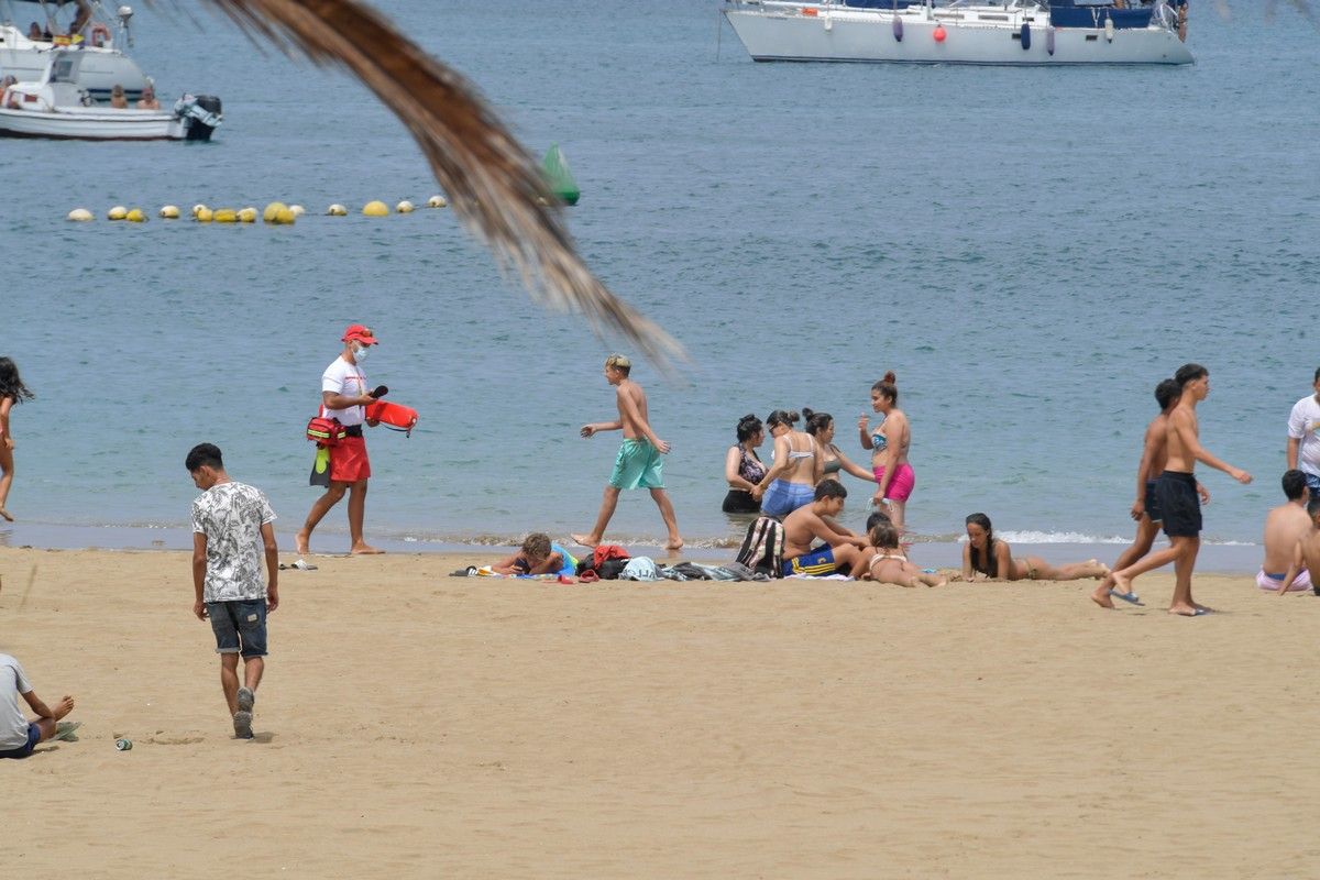 Domingo en playas de la capital grancanaria