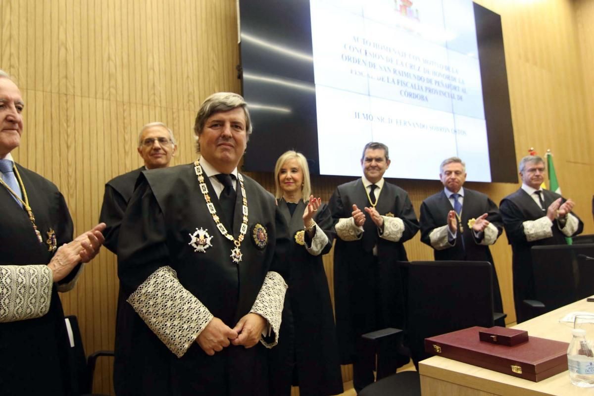 Cruz de Honor de la Orden de San Raimundo de Peñafort a Fernando Sobrón