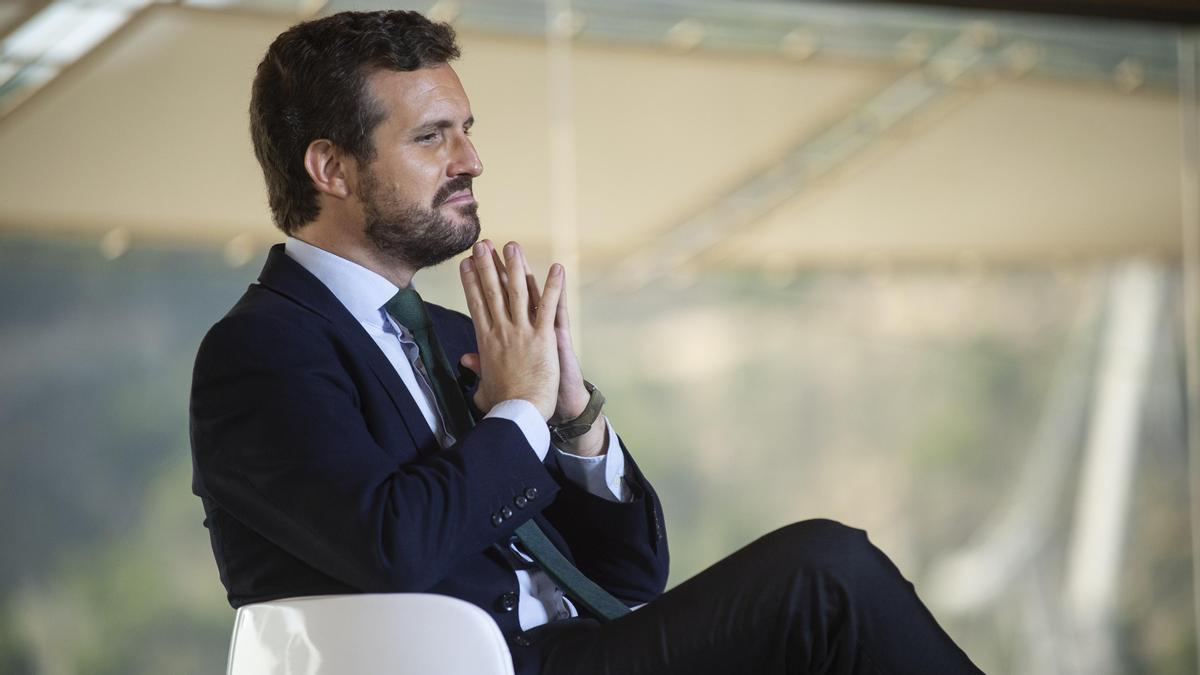 El presidente del Partido Popular, Pablo Casado, en la mesa ‘Crecimiento contra la desigualdad’, en el marco de la Convención Nacional del PP, en Cartagena, Murcia, Región de Murcia (España).