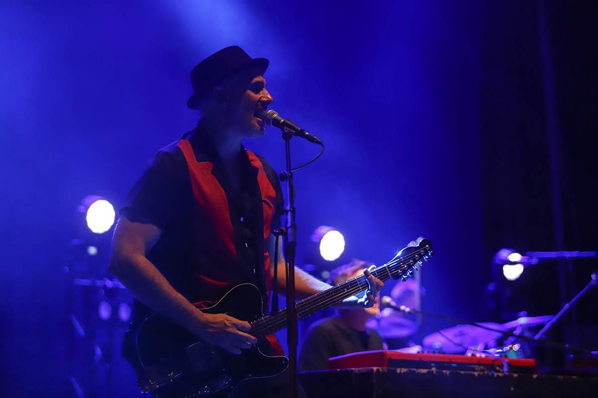 El concierto de Andrés Calamaro en la Axerquía, en imágenes