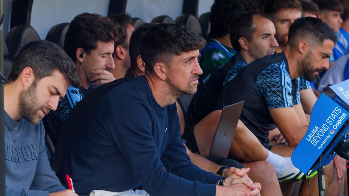 Pablo Hernández, en el banquillo del SkyFi Castalia.