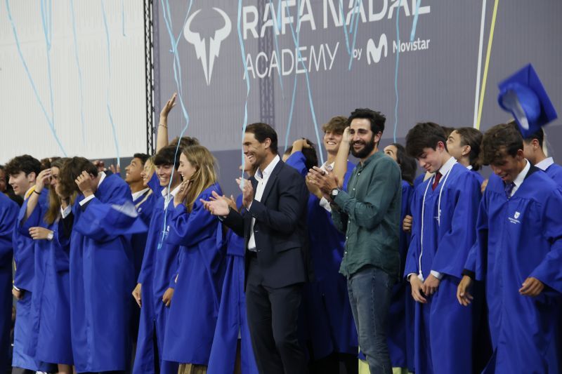 Rafa Nadal y Ricky Rubio presiden la graduación de la Rafa Nadal Academy by Movistar