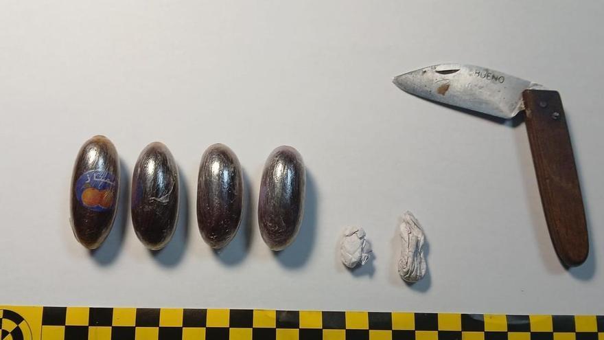 Detenido en Villanueva de Córdoba con hachís, cocaína y una navaja durante un control de la Guardia Civil