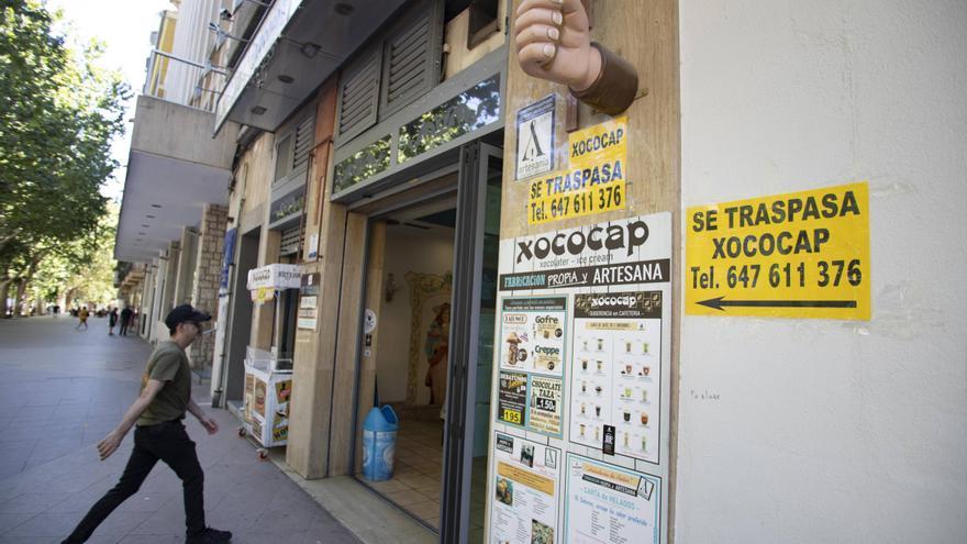La horchatería que organiza el concurso de comer fartons en la Fira de Xàtiva desde hace 21 años busca nuevos dueños