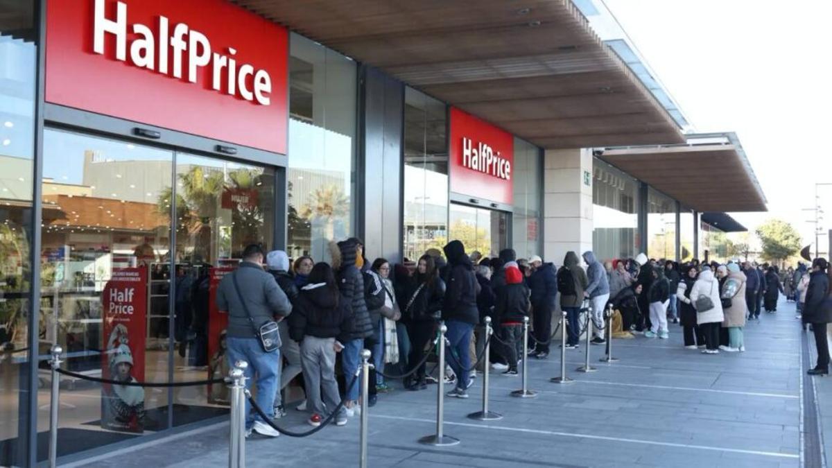 HalfPrice abrirá una nueva tienda en  Parque Almenara, Lorca